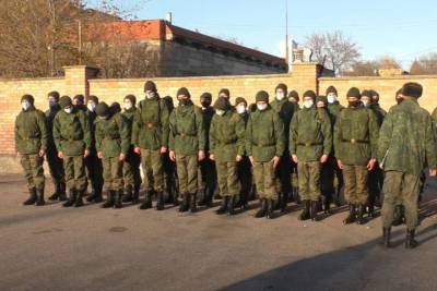 В ДНР проводят второй призыв на срочную военную службу - mk.ru - ДНР