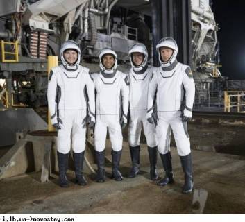 Томас Маршберн - Маттиас Маурер - Радж Чари - NASA и SpaceX снова перенесли дату запуска Crew Dragon-3 - ukrpost.biz - шт.Флорида