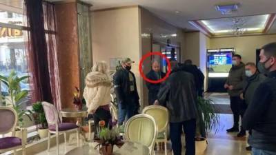 Тарас Тополя - На взятке в $100 000 нардепу задержан известный музыкальный деятель Никин. За него вступилась Руслана и ее муж - ukrpost.biz - США - Украина