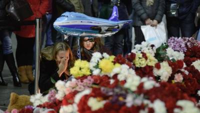 В Петербурге прошла панихида по погибшим в авиакатастрофе над Синаем - dp.ru - Ленинградская обл. - Санкт-Петербург - Всеволожск