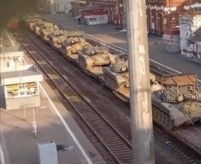 В России обсуждают появление на юге страны танков Т-72 с защитой от «Джавелинов» - topcor.ru - Россия - Краснодар