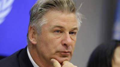 Алек Болдуин - Алек Болдуин прокомментировал трагедию на съемках фильма «Ржавчина» - trend.az - США