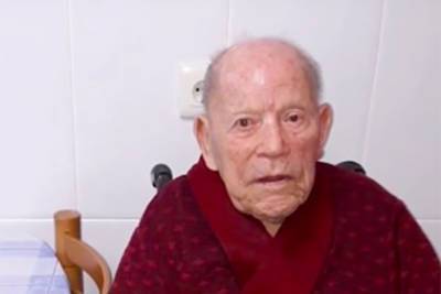 Старейший в мире 112-летний мужчина раскрыл секрет долголетия - lenta.ru - Испания