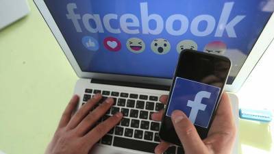 Facebook призвали оштрафовать за распространение пиратских копий книг - iz.ru - Израиль