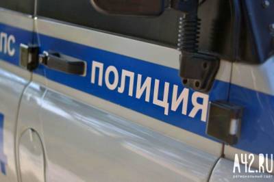 Kia Sportage - Lexus - Полиция организовала проверку по факту повреждения пяти машин во дворе дома в Новокузнецке - gazeta.a42.ru - Тольятти