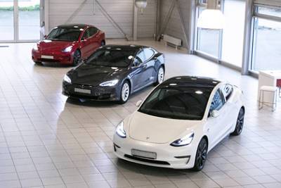 Tesla побила рекорд - lenta.ru - США