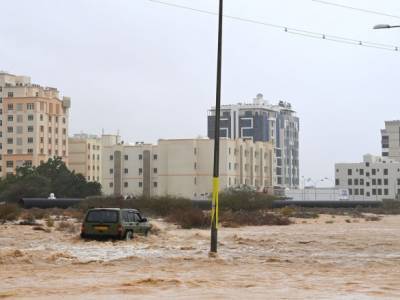 Тропический циклон "Шахин" в Омане и Иране унес жизни 9 человек - unn.com.ua - Украина - Киев - Иран - Оман - Маскат