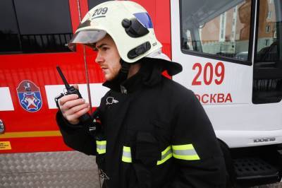 В центре Москвы перекрыли движение из-за пожара - tvc.ru - Москва