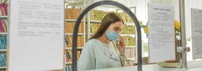 Как работают поликлиники в Гомеле: через "красную зону" проходит до 150 человек в сутки - newsgomel.by - Белоруссия - Гомель