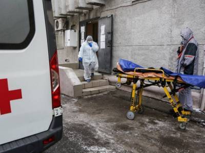 Анна Попова - Из-за COVID-19 в РФ отменены все массовые мероприятия. В стране зафиксировали повторение рекордов распространение коронавируса - unn.com.ua - Россия - Украина - Киев