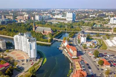 Россияне назвали лучшие города страны для поездок с детьми на школьные каникулы - lenta.ru - Москва - Крым - Санкт-Петербург - респ. Татарстан - Севастополь - Калининград - Казань