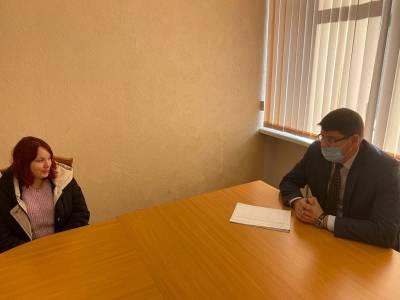 В Смоленской области возбудили уголовное дело о нарушении прав девушки-сироты - rabochy-put.ru - Смоленск - Смоленская обл.
