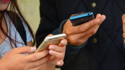 Пользователи Facebook, Instagram и WhatsApp пожаловались на масштабные сбои - vm.ru - Россия - США - Англия - Италия - Германия - Франция - Канада - Голландия