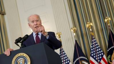 Джо Байден - Байден: возможный дефолт в США станет угрозой статусу доллара в мире - russian.rt.com - США
