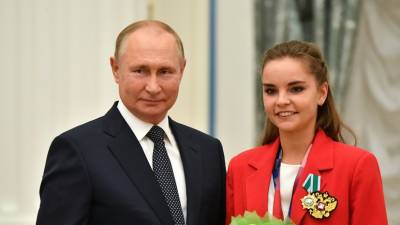 Ирина Винер-Усманова - Дина Аверина - Винер-Усманова о серебре Авериной на Олимпиаде: Путин сказал, что Дина — «золотая» - russian.rt.com - Россия - Токио