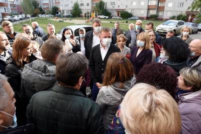 Роман Старовойт - В Курске подключат правоохранительные органы к решению проблем домов по Орловской - chr.mk.ru - Курск