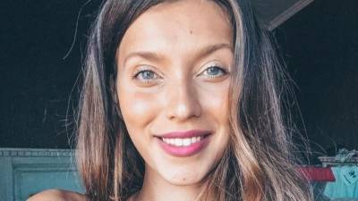 Оксана Самойлова - Регина Тодоренко - Анна Семенович - Тодоренко высмеяла звезд, зазывающих людей на свои марафоны одинаковыми текстами - 5-tv.ru