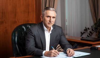 Александр Моор - Александр Моор поздравил учителей с профессиональным праздником - nashgorod.ru