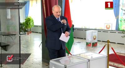 Владимир Путин - Александр Лукашенко - Нурсултан Назарбаев - Кем станет Лукашенко после референдума — хромой уткой или вечным президентом? - naviny.by - Белоруссия