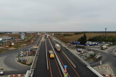 Новый путепровод в районе Сальского кольца трассы М-4 «Дон» сдан раньше срока 4 октября - privet-rostov.ru - Батайск