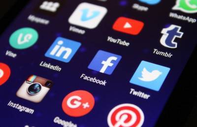 Марк Цукерберг - В Facebook назвали причину глобального сбоя соцсетей - ont.by - Белоруссия