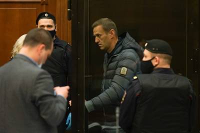 Алексей Навальный - Суд отказался рассматривать кассацию Навального на замену условного срока реальным - znak.com - Москва