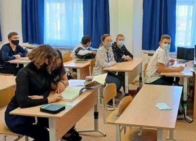 В Сургуте уволили преподавателя музыкального колледжа, который материл студентов - znak.com - Сургут - Югра