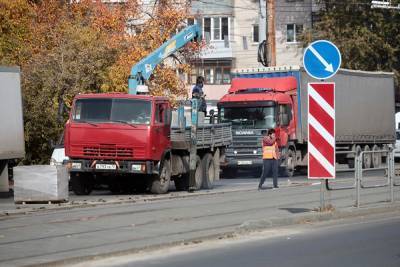 Челябинские водители опасаются транспортного коллапса из-за обособления трамвайных путей - znak.com - Челябинск