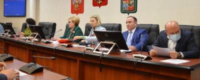 Краснодарские депутаты обсудили проблемы вывоза мусора и содержания в чистоте контейнерных площадок - runews24.ru - Краснодар