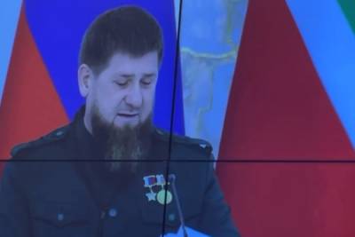 Владимир Путин - Рамзан Кадыров - Ахмат Кадыров - Кадыров прослезился на церемонии вступления в должность главы Чечни - mk.ru - Россия - респ. Чечня