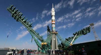 Олег Новицкий - Космонавт заснял с борта МКС запуск корабля с «киноэкипажем» (фото) - sharij.net - Россия - Twitter
