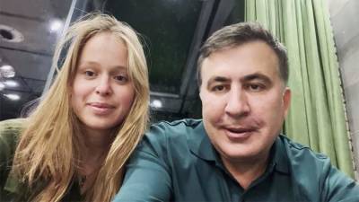 Михаил Саакашвили - Елизавета Ясько - Девушка Саакашвили навестила его в тюрьме в Грузии - iz.ru - Израиль - Грузия - Голландия - Тбилиси