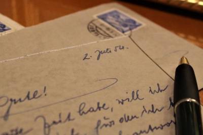 Ученые расшифровали интимные послания Марии-Антуанетты для Акселя фон Ферсена - actualnews.org - Париж