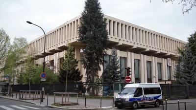 Посольство РФ во Франции обратилось к властям по вопросу о задержанных россиянах - iz.ru - Россия - Израиль - Франция - Париж