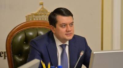 Дмитрий Разумков - Разумков пообещал обратиться в суд, если его попытаются лишить депутатского мандата - ru.slovoidilo.ua - Украина