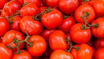 Наталья Круглова - Диетолог рассказала, кому нельзя есть помидоры - vm.ru