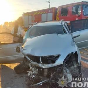 В Одесской области в ДТП пострадали трое военных. Фото - reporter-ua.com - Одесса - Одесская обл.