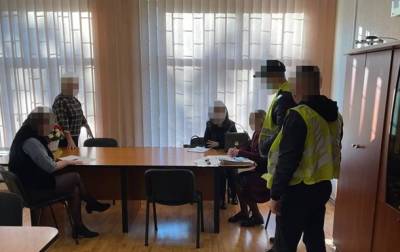 Растрата средств в сфере образования: обыски и подозрения фигурантам - korrespondent.net - Украина - Киев