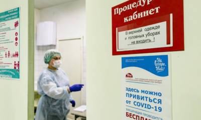 В Волгоградской области вводят ограничения для непривитых граждан - og.ru - Волгоградская обл. - Калининградская обл.