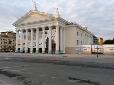 Волгоградские чиновники унизили педагогов по случаю Дня учителя - bloknot.ru - Волгоград - Волгоградская обл.