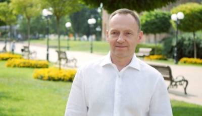 В Чернигове чиновников заставили сдавать ПЦР-тесты - lenta.ua - Украина
