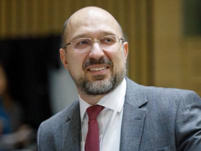Алексей Гончаренко - Денис Шмыгаль - Курьез: Денис Шмыгаль попал в неловкую ситуацию на заседании Кабмина, забыв выключить свой микрофон. ВИДЕО - enovosty.com