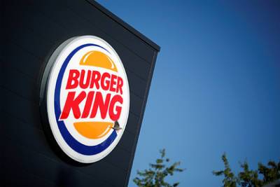 Burger King начнет продавать «искусственные» наггетсы - lenta.ru - США