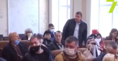Под Одессой депутат горсовета возмутился раздачей земли АТОшникам (видео) - focus.ua - Украина - Одесса - Одесская обл. - Подольск