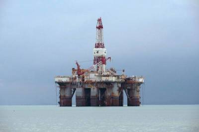 Фьючерсы на нефть WTI подешевели в ходе азиатских торгов - smartmoney.one - США - Reuters