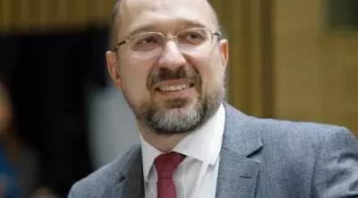 Алексей Гончаренко - Денис Шмыгаль - Курьез: Денис Шмыгаль попал в неловкую ситуацию на заседании Кабмина, забыв выключить свой микрофон - w-n.com.ua