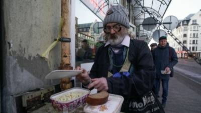 В Риге растёт количество бедняков — город увеличивает расходы на социальные пособия - eadaily.com - Рига