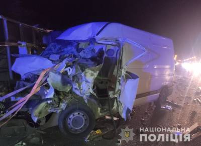 На Полтавщине столкнулись два микроавтобуса: есть пострадавшие - vchaspik.ua - Украина - Киев - Харьков - Лубны