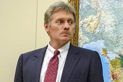 Дмитрий Песков - В Кремле оценили необходимость мер по стимуляции населения к вакцинации - lenta.ru - Россия