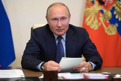 Владимир Путин - Дмитрий Песков - В Кремле ответили на вопрос об угощении в день рождения Путина - lenta.ru - Россия